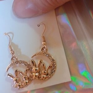 ♥️C🐰 5/$20 Gold Moon Bunny Earrings